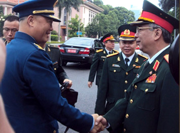 Đối thoại chiến lược quốc phòng Việt - Trung lần thứ ba: Thẳng thắn trao đổi các vấn đề liên quan đến Biển Đông 