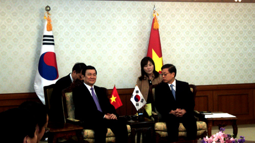 Quan hệ Việt Nam - Hàn Quốc ngày càng sâu rộng