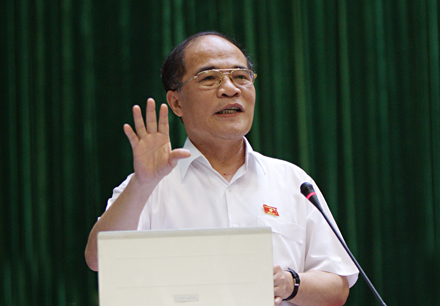 Ông Nguyễn Sinh Hùng được giới thiệu làm Chủ tịch Quốc hội